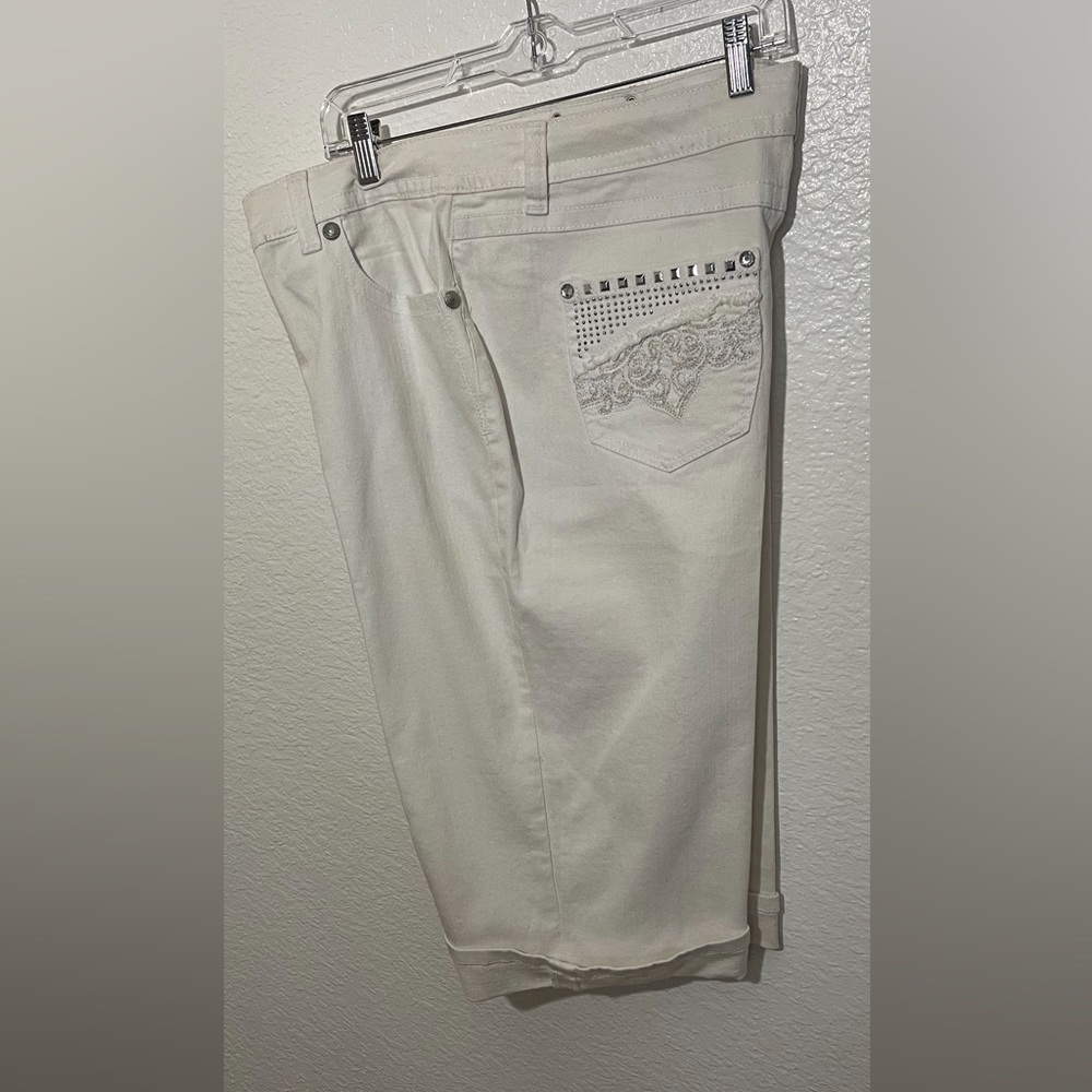 White Denim Jean Blinged Backed Pockets